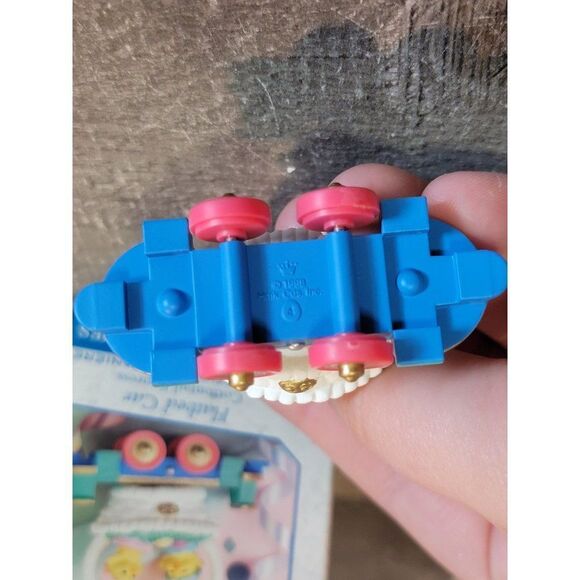 Hallmark flatbed car 1999 4 ornament Xmas Decor chick - Picture 5 of 5